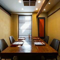 優雅にランチ女子会も。友人との食事にも最適なお店