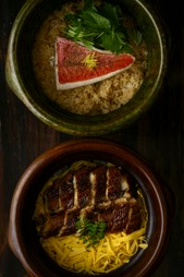 食後のお楽しみ。お持ち帰りでも人気の『土鍋ご飯』