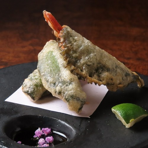 旬の食材をシンプルに活かした天ぷら