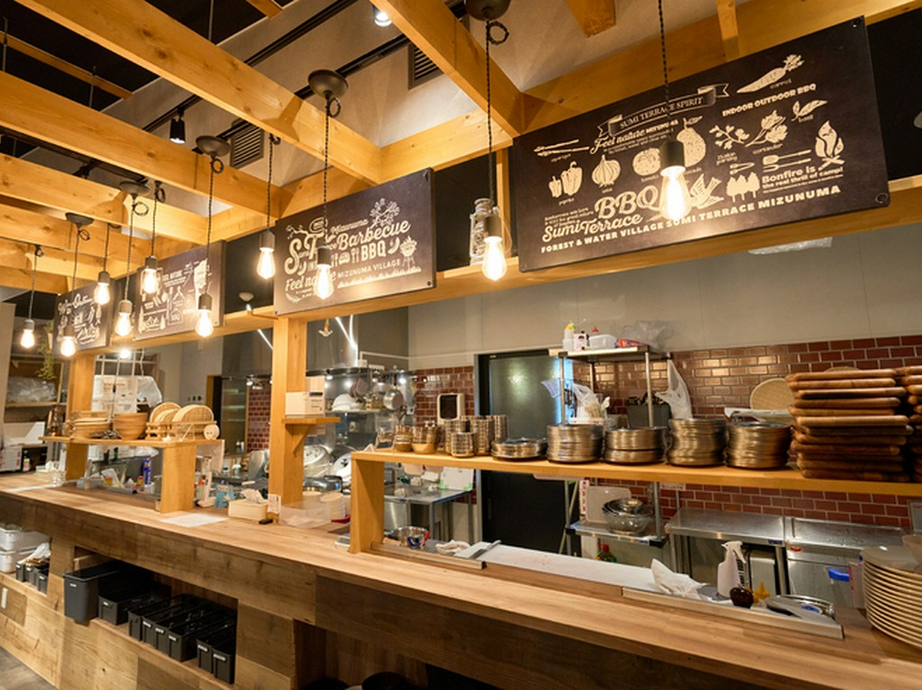 ナチュラルな木の質感が心地よい、とってもオシャレな空間