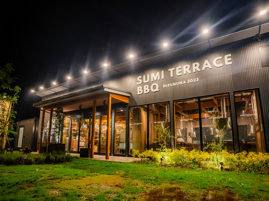 大自然の中でリラックスして楽しめるBBQ。サウナや宿泊もあり