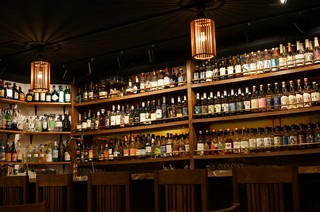 本格BARで特別な時間を♪