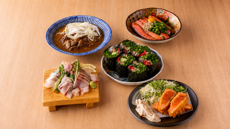 ◆Paket makan siang eksklusif di ruang privat [Minuman sepuasnya dengan bir draft / total 6 hidangan] Nikmati pesta santai dengan bir draft sepuasnya hanya dengan 4.000 yen.
