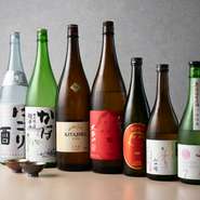 3Mの名酒『森伊蔵』『魔王』『村尾』が取り揃えられているのがうれしいところです。ワインやシャンパンも充実したラインアップ。季節ごとに変わる日本酒も用意されており、多彩なお酒で心地よい時間を過ごせます。