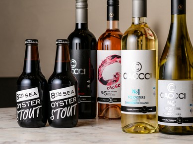 大切な日の特典あり。新鮮牡蠣と共に祝う特別な日