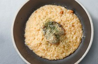 Regular　1,749円
Large　2,618円