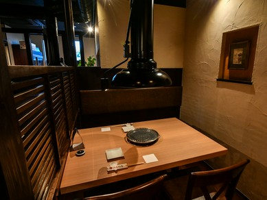 忘れられない素敵な夜を。個室のような空間で大人デート