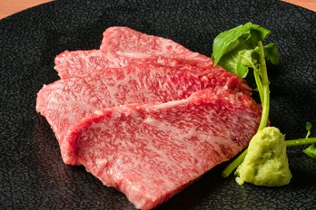 黒毛和牛　焼肉山喜