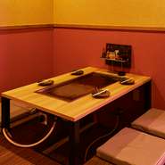 足がらくちんな掘りごたつ席