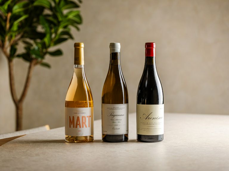 料理との相性を考えて、スペイン産にこだわったラインナップ