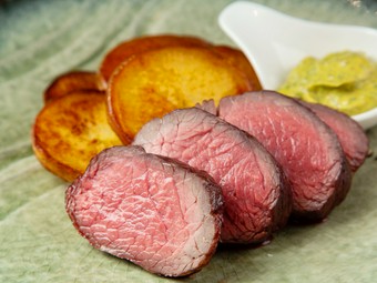 CHIRIOのお肉料理コース