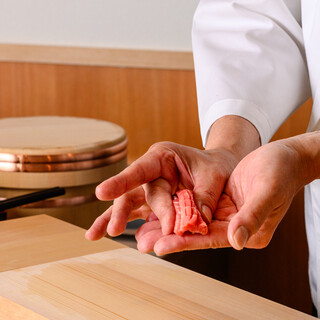 Online reservation only: Caviar course (with all-you-can-drink)