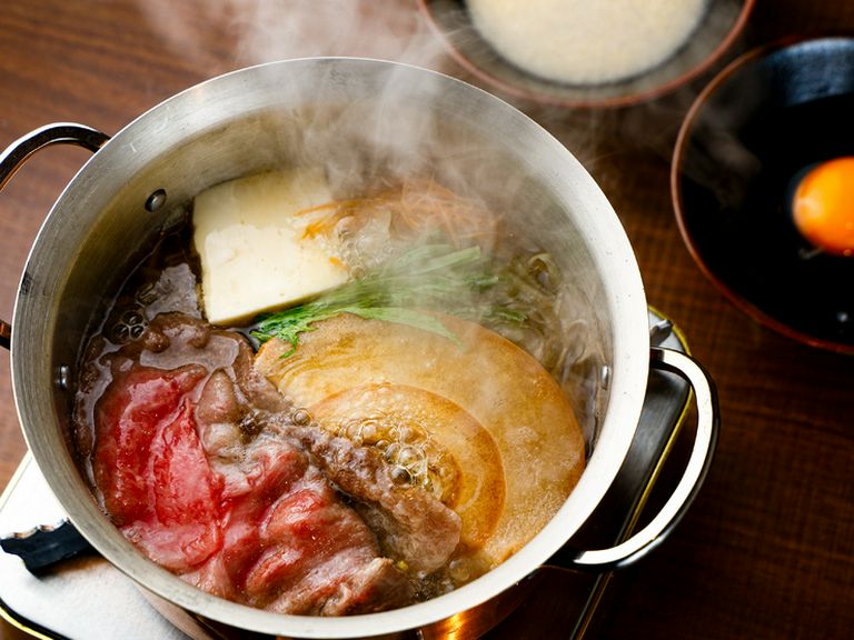 接待や会食にも心強い、しゃぶしゃぶ・すき焼き鍋会席