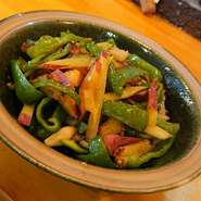 ごはんがすすみますっ♪パート2!!
※写真はさつま芋とピーマンのピリ辛炒め