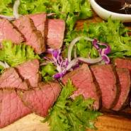 やっぱりお肉。やっぱり牛♪
※コースでのご提供となります