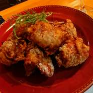 まぁとりあえず、注文するでしょう（笑）
それが"鶏のから揚げ"♡