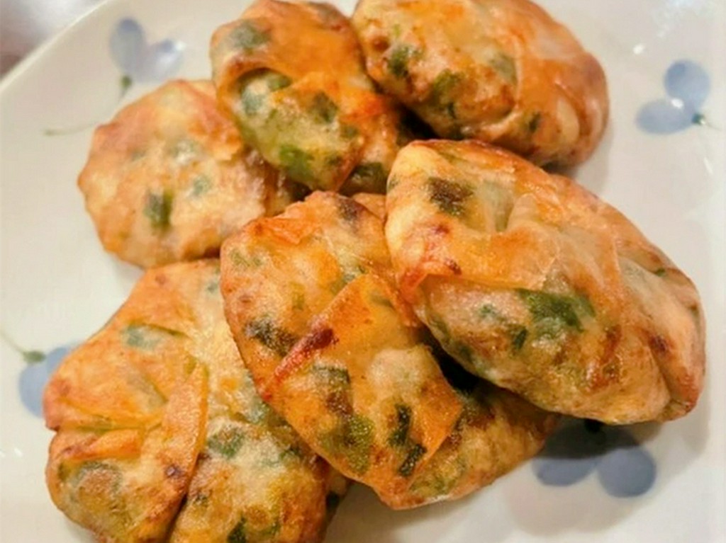 焼きニラ饅頭　六個