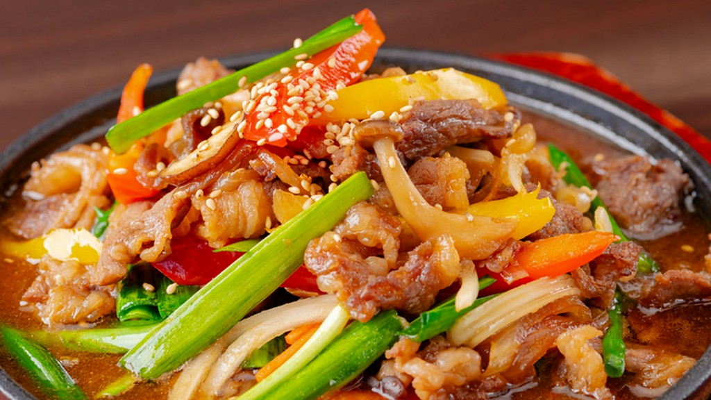 韓国の味を忠実に再現し、食べる人に喜びを与える『鉄板プルコギ』