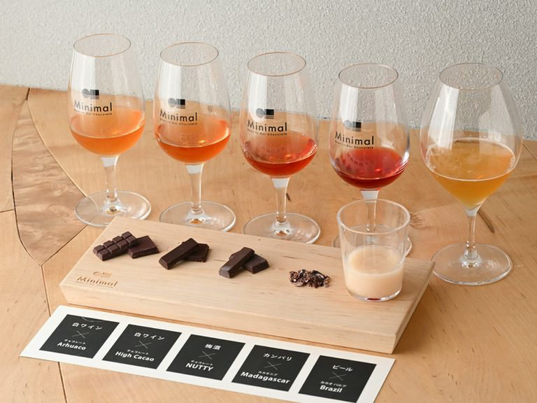 食と酒でカカオを味わいつくす『5種のオリジナルカカオ酒セット』