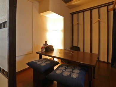 各種宴会や接待、会食に。ゆったりくつろげる完全個室
