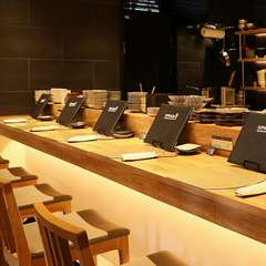 職人の手仕事を間近に味わう、心ほどける特等席