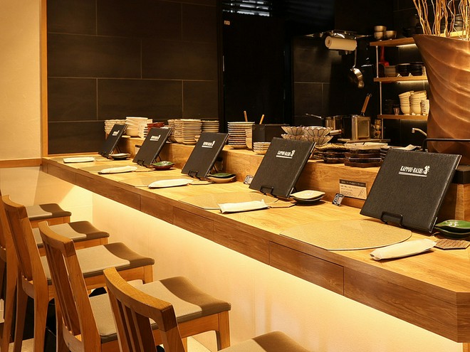 カウンター席がある