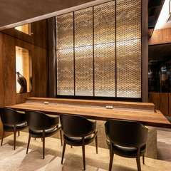 上質な雰囲気の中で、気品と高級感を兼ね備えたデートを