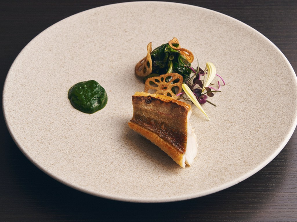 『長崎県産ホウボウのポワレ』