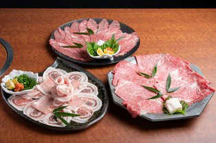すき焼き、又はしゃぶしゃぶで堪能『特選神戸牛・神戸ポーク』