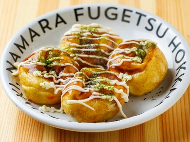 専門店ならではの味が楽しめる。こだわりの食材とソースで堪能『オリジナルたこ焼』