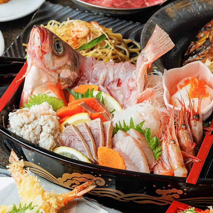 Over 180 varieties! Seasonal All-You-Can-Eat and Drink Course 5,000 yen