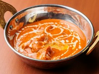 トマト・バター仕立てのマイルドチキンカレー