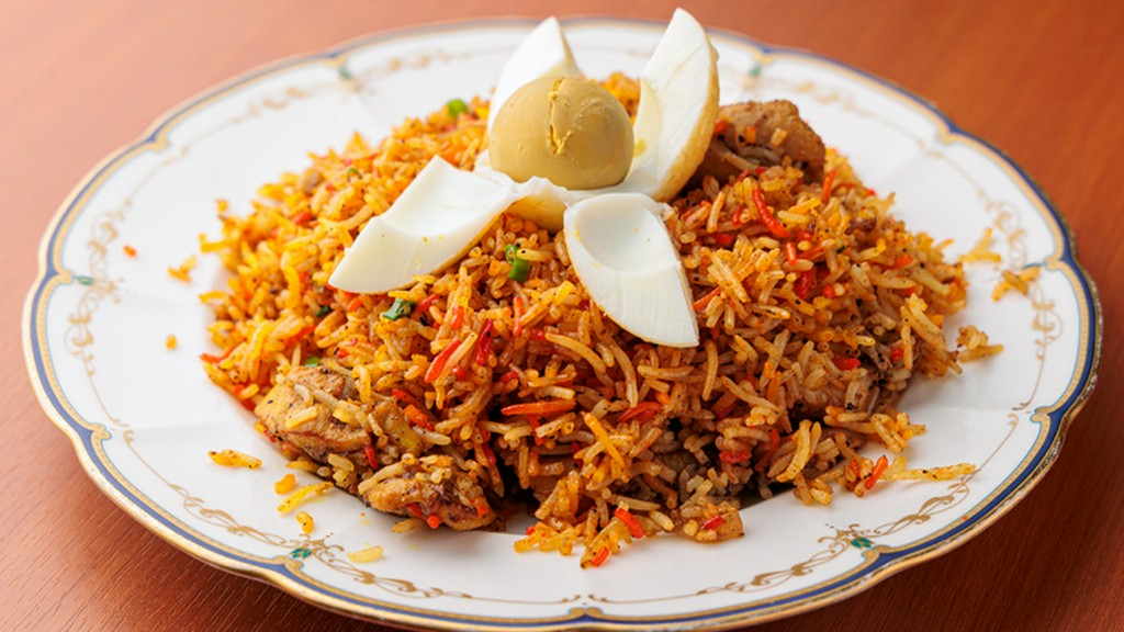 スパイスの香り豊かな『チキンビリヤニ』