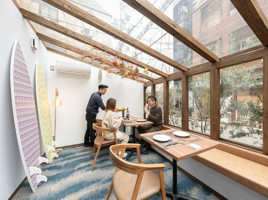 イタリアの風を感じる店内で、おいしい料理と楽しい会話