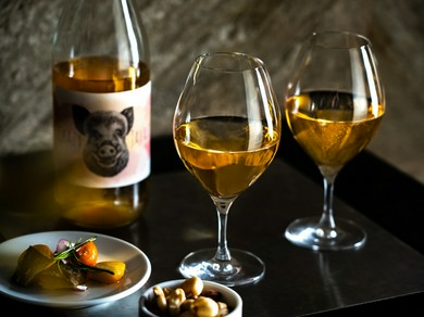 クラフトビールやハイボールの他、「自然派ワイン」もおすすめ