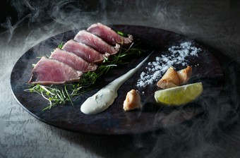 鰹のたたき　トラッド＆チェンジ