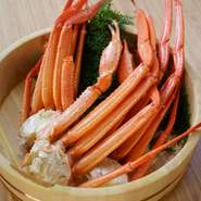 とげずわい蟹・逸品・寿司食べ放題コース全57品ご提供！ご満足いただけるようなラインナップ！〆にデザートもございます。料金で3種追加サービスと3種類飲み放題付きにできます。