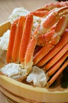 本ずわい蟹（Mサイズ）・とげずわい蟹・逸品・寿司食べ放題コース全63品ご提供！ご満足いただけるようなラインナップ！〆にデザートもございます。料金で3種追加サービスと3種類飲み放題付きにできます。