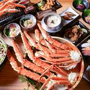 たらば蟹・本ずわい蟹・とげずわい蟹・逸品・寿司食べ放題コース全63品ご提供！ご満足いただけるようなラインナップ！〆にデザートもございます。料金で3種追加サービスと3種類飲み放題付きにできます。