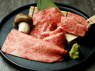 焼肉の魅力を存分に味わえる、肉盛りメニュー