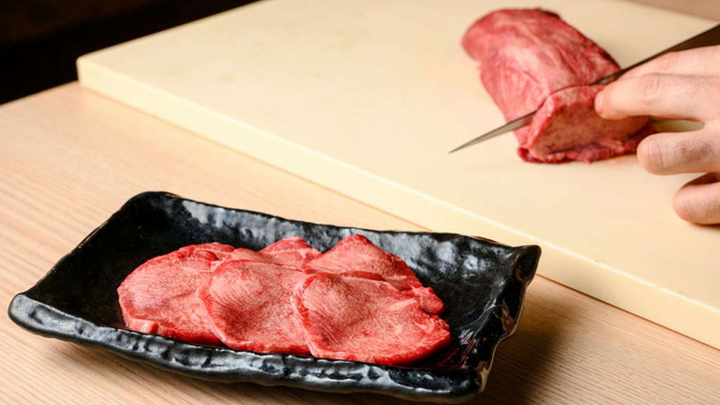 上質なタン元のみを厳選し、丁寧に熟成させてから使用『上タン』