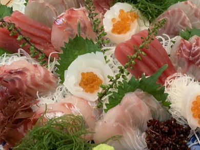 魚の旨みと鮮度を心ゆくまで味わいたい方にオススメ『お刺身の盛合せ』