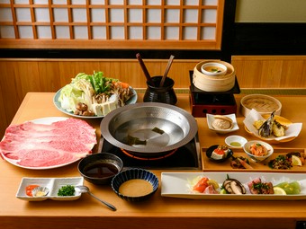 お店のこだわりをとことん楽しむ『めでたやのコース』