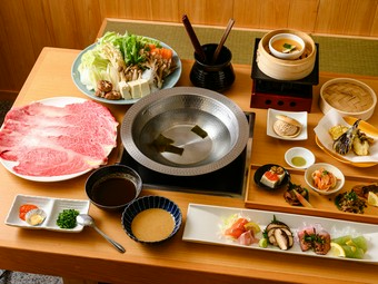 さまざまな視点から群馬を楽しむお店