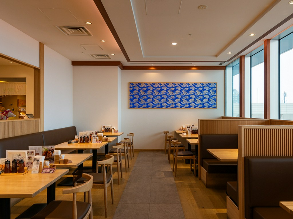 昼は開放感、夜はロマンチックな眺めを満喫