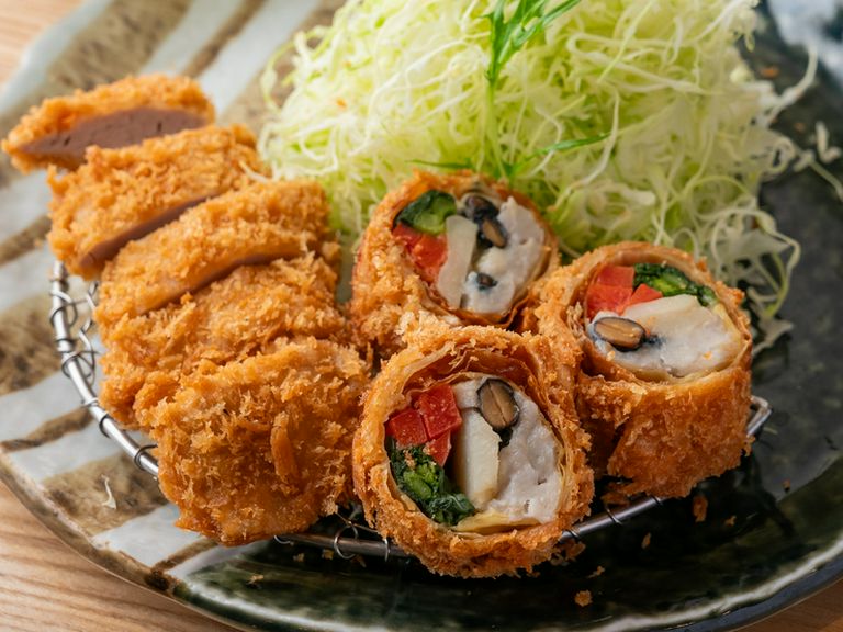 軽やかで上品、女子会に最適なとんかつ