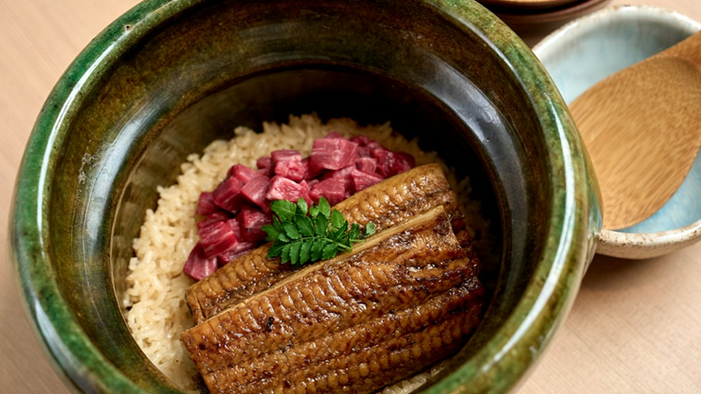 旬食材と和牛の土鍋ご飯（1人前）