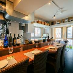 都会の喧騒から離れた空間。貸し切りもできる、静かな隠れ家