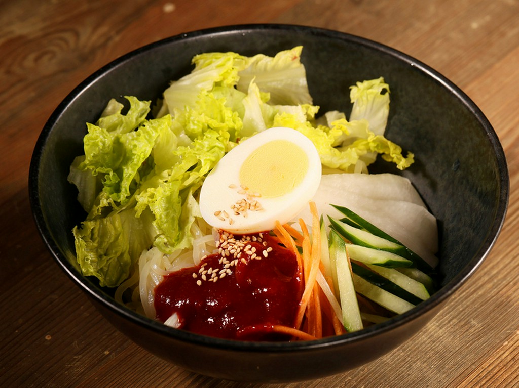 クセになるおいしさ『ビビン麺』