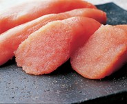 産地直送。大正2年創業のたらこ家虎杖浜 松田水産(白老)の明太子/工藤羊肉店用に辛めに特注させていただきました/1~2回湯通ししたラム肉で巻いて少しだけポン酢をつけてお召し上がりください